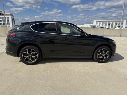 2021 Alfa Romeo Stelvio Ti