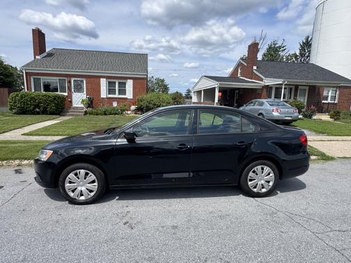 2013 Volkswagen Jetta Base