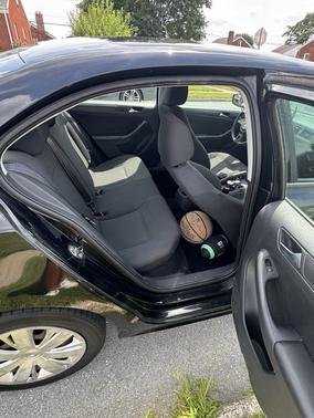 2013 Volkswagen Jetta Base