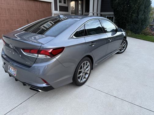 2018 Hyundai SONATA Limited 2.0T