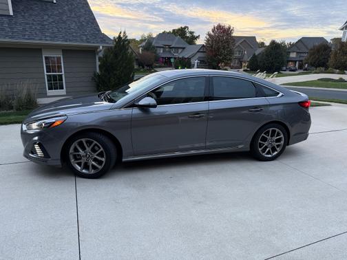 2018 Hyundai SONATA Limited 2.0T