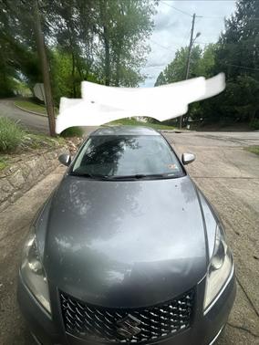 Gray 2012 Suzuki Kizashi SE