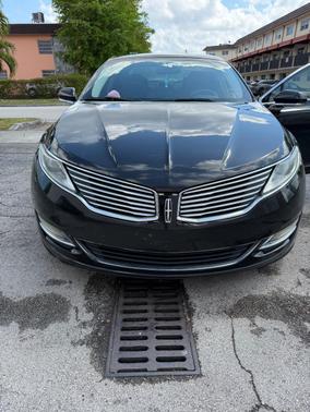 Black 2013 Lincoln MKZ Base