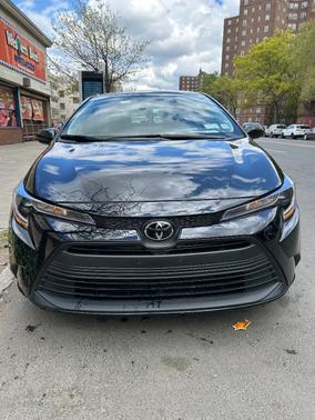 Black 2025 Toyota Corolla LE