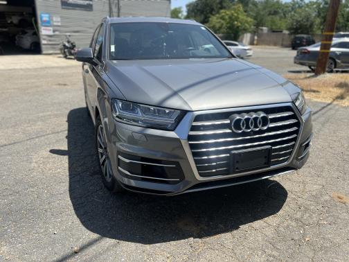 2017 Audi Q7 3.0T Premium Plus
