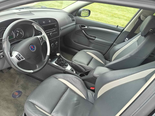 Black 2007 Saab 9-3 Aero