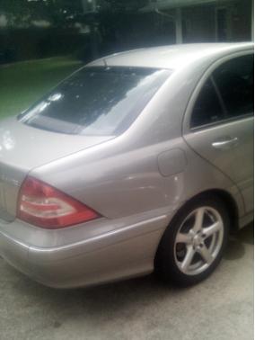 2005 Mercedes-Benz C-Class C240 4MATIC