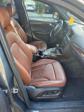 Gray 2012 Audi Q5 2.0T Premium