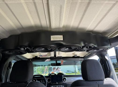 Gray 2019 Jeep Wrangler Unlimited Sahara