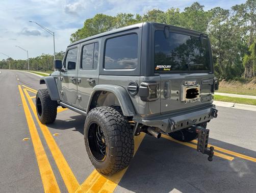 Gray 2019 Jeep Wrangler Unlimited Sahara
