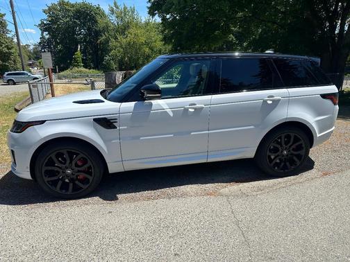 White 2020 Land Rover Range Rover Sport HSE Dynamic