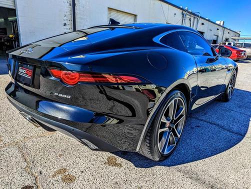 2019 Jaguar F-TYPE P300