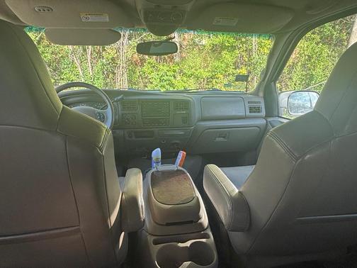 Brown 2002 Ford Excursion Limited