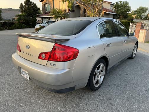 2004 INFINITI G35 Base