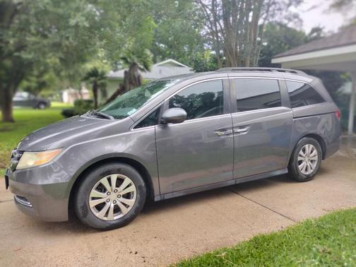 Brown 2015 Honda Odyssey EX-L