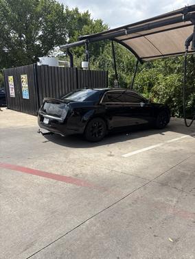 2015 Chrysler 300 Limited