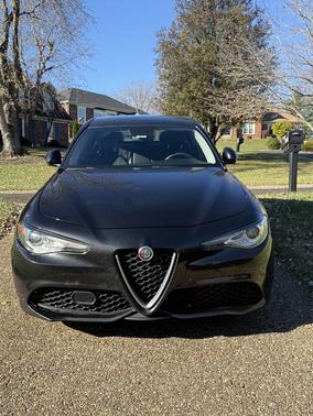 2017 Alfa Romeo Giulia Base