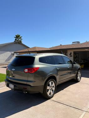 2010 Chevrolet Traverse LT