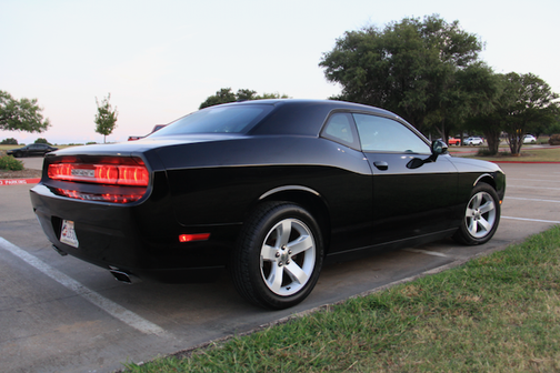 2012 Dodge Challenger SXT