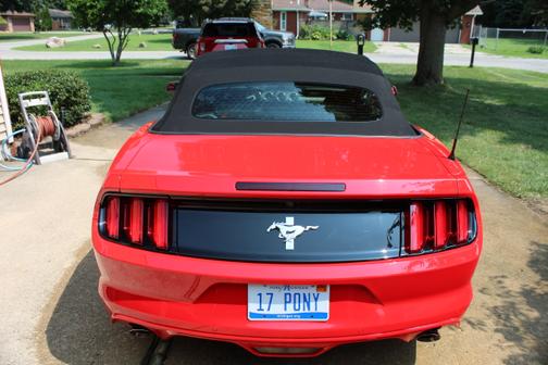 2017 Ford Mustang V6