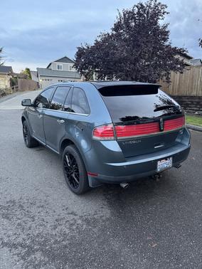 2010 Lincoln MKX Base