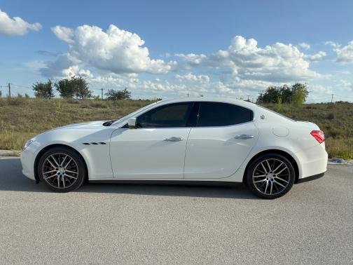 2016 Maserati Ghibli S