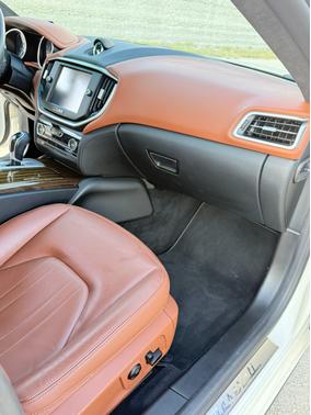 2016 Maserati Ghibli S