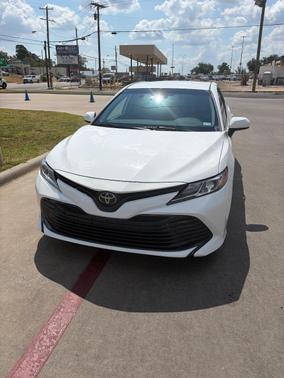 White 2020 Toyota Camry LE
