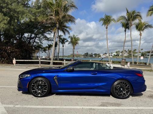 2022 BMW M8 Competition