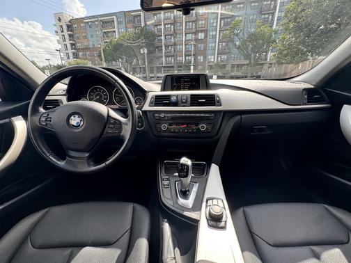 2014 BMW 320 i