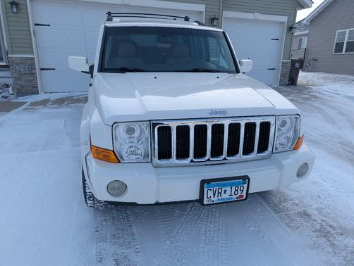 2010 Jeep Commander Limited