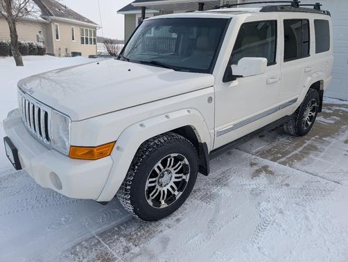2010 Jeep Commander Limited