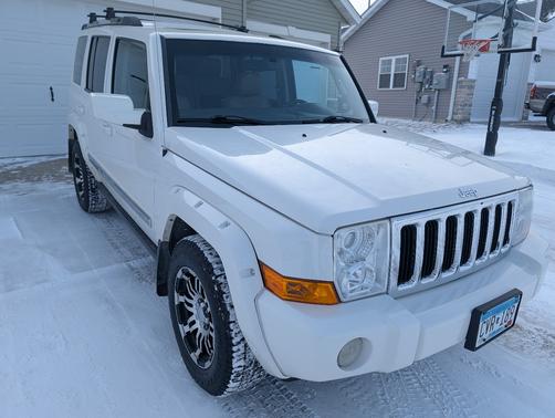 2010 Jeep Commander Limited