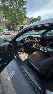 2016 Dodge Challenger SXT