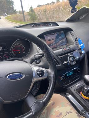Black 2013 Ford Focus ST Base