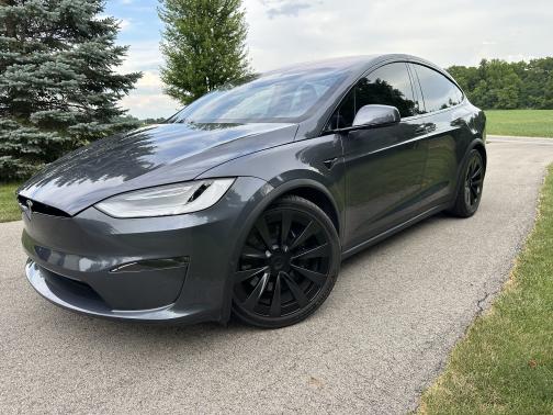 2022 Tesla Model X Plaid