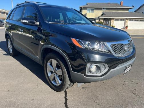 Black 2012 Kia Sorento EX