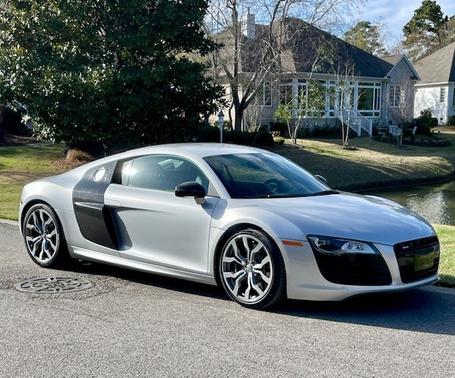 2012 Audi R8 5.2 quattro