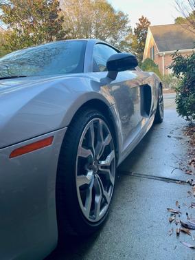 2012 Audi R8 5.2 quattro