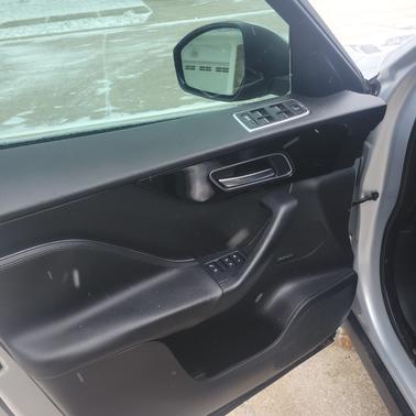 2019 Jaguar F-PACE 25t Premium