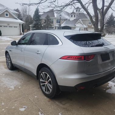 2019 Jaguar F-PACE 25t Premium