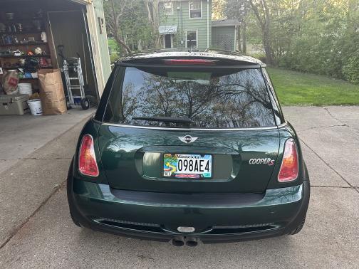 2004 MINI Cooper S Base