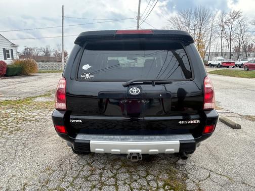 2003 Toyota 4Runner SR5