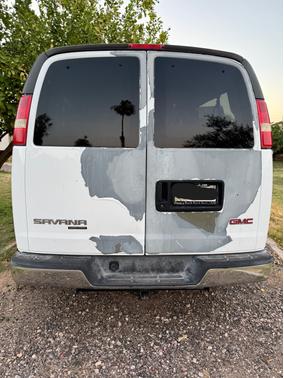 2006 GMC Savana 3500 Base