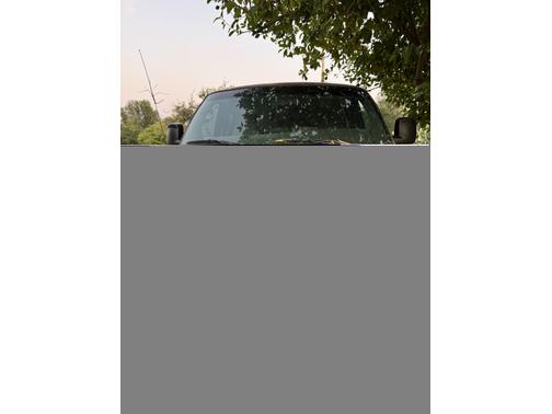 2006 GMC Savana 3500 Base
