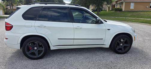 White 2011 BMW X5 xDrive50i