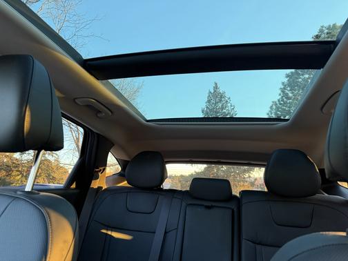 Black 2025 Hyundai TUCSON Hybrid SEL Convenience