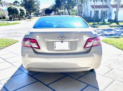 Gold 2011 Toyota Camry LE