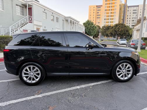 2023 Land Rover Range Rover Sport P360 SE
