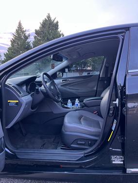 Black 2012 Hyundai SONATA Hybrid Base